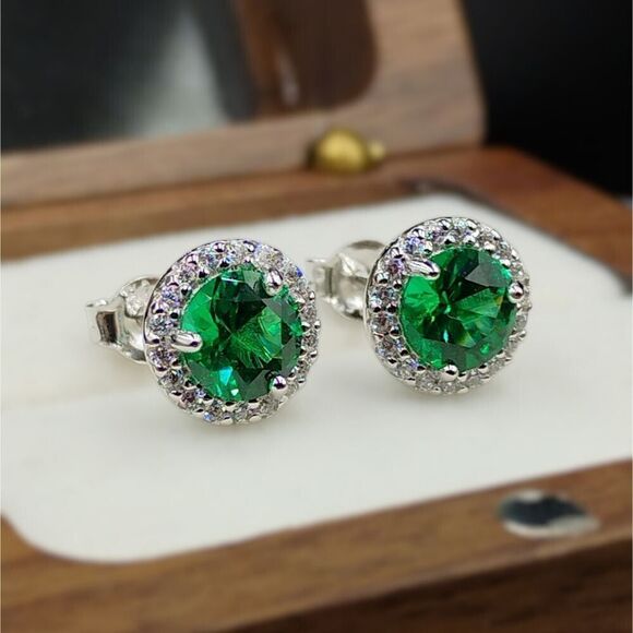 2.50CT Green Emerald Round Cut Halo Luxury Stud Earrings in Sterling Silver - Picture 2 of 11